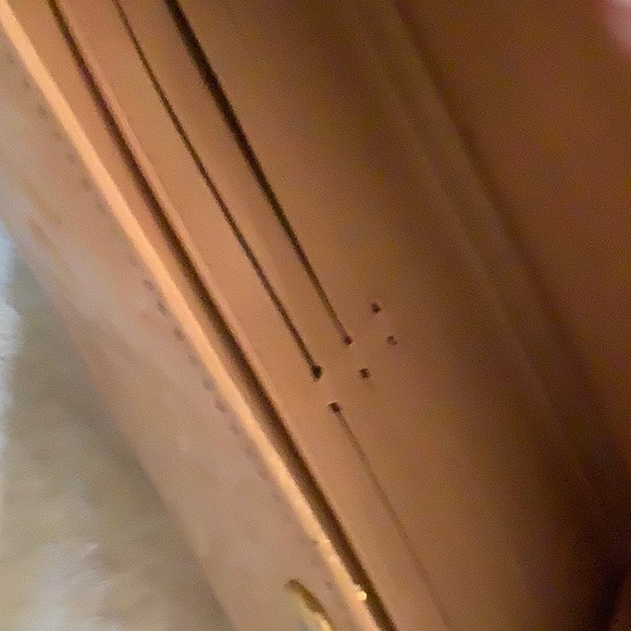 Authentic LV Monogram Vernis wallet - Picture 9 of 12